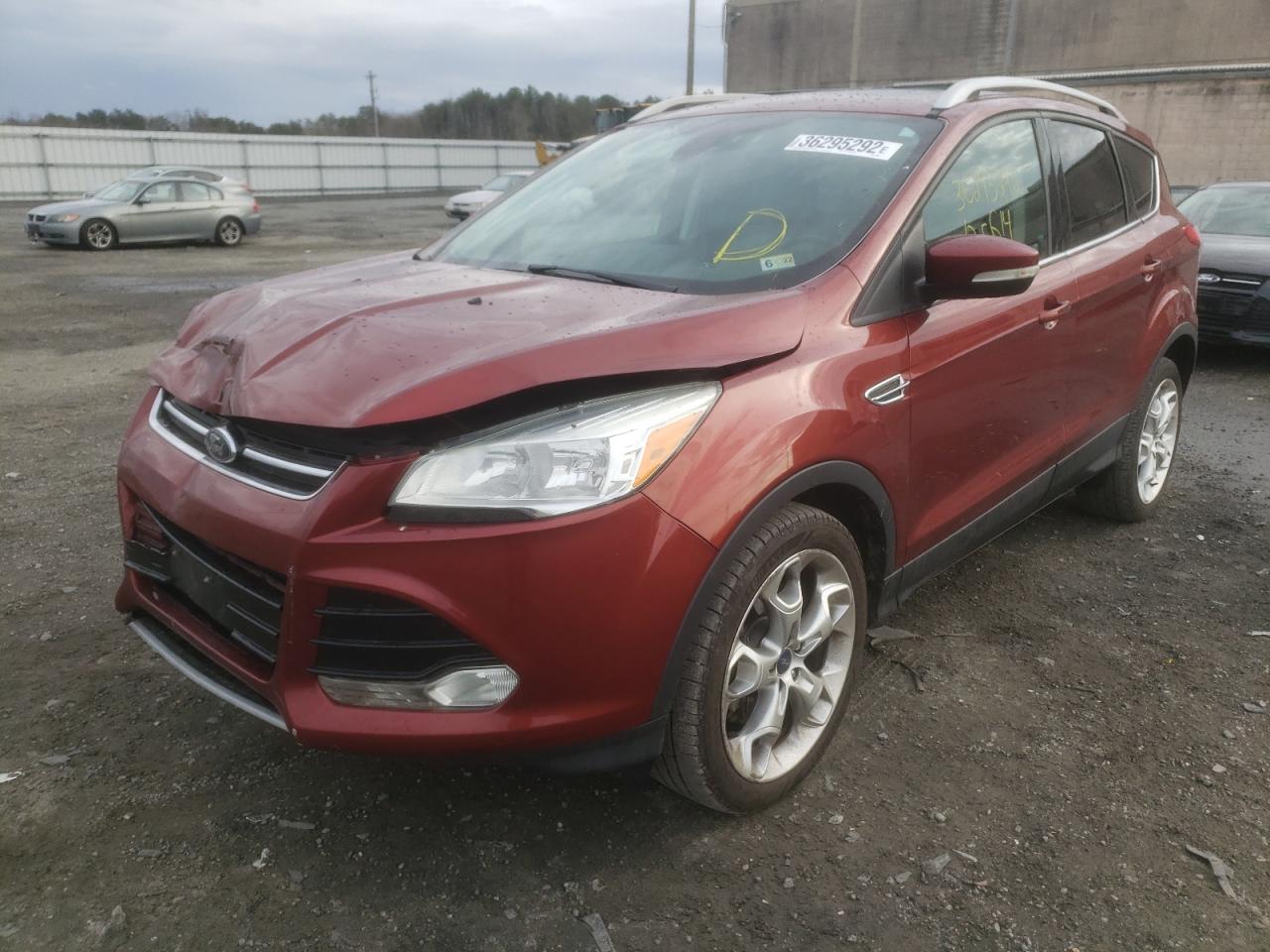 Photo 2 from auction – 2015 FORD ESCAPE TIT with VIN 1FMCU9J92FUB36839