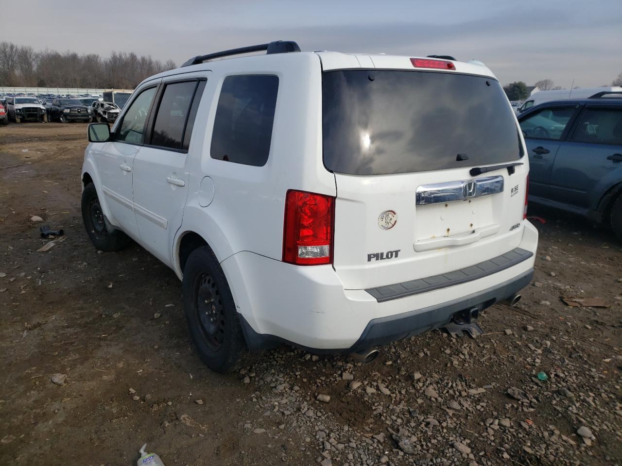 Photo 3 from auction – 2009 HONDA PILOT EXL with VIN 5FNYF48669B035917