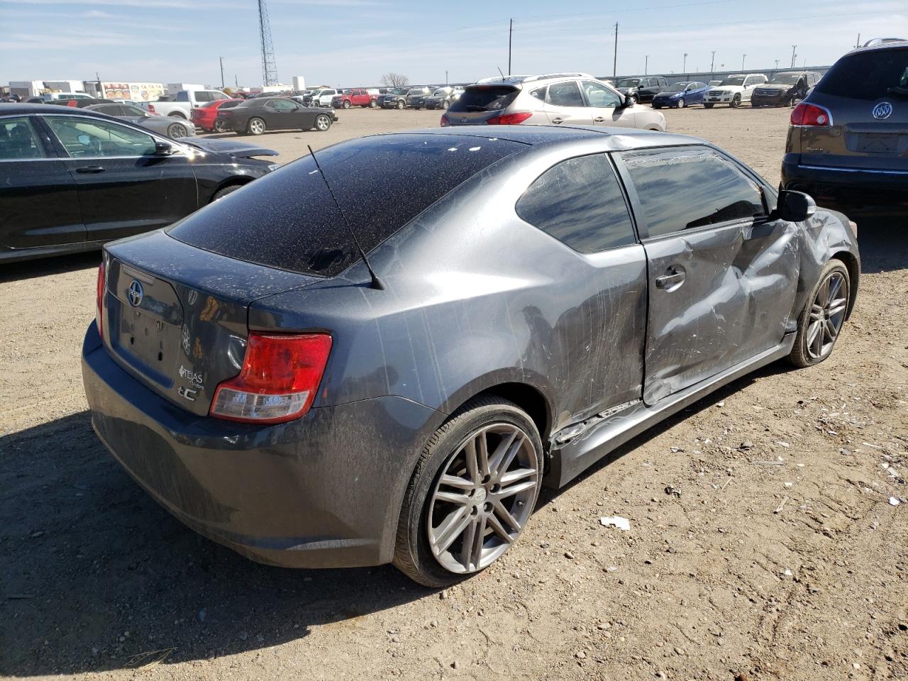 Photo 4 from auction – 2013 TOYOTA SCION TC with VIN JTKJF5C72D3063946