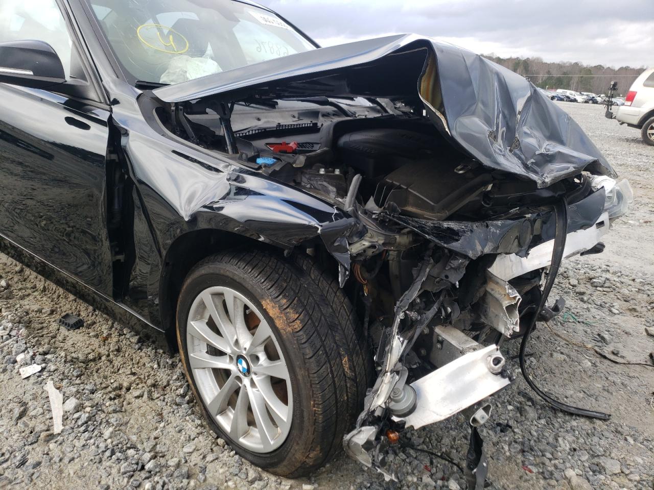 Photo 9 from auction – 2016 BMW 320 XI with VIN WBA8E5G54GNU21667