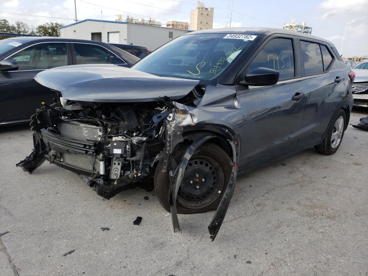 Photo 2 from auction – 2021 NISSAN KICKS S with VIN 3N1CP5BV8ML526774