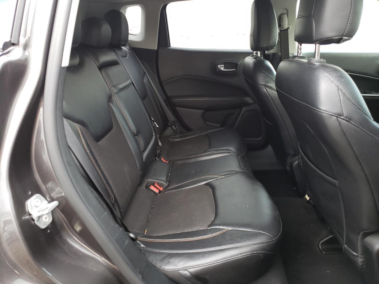Photo 6 from auction – 2017 JEEP COMPASS LA with VIN 3C4NJDBB1HT651077