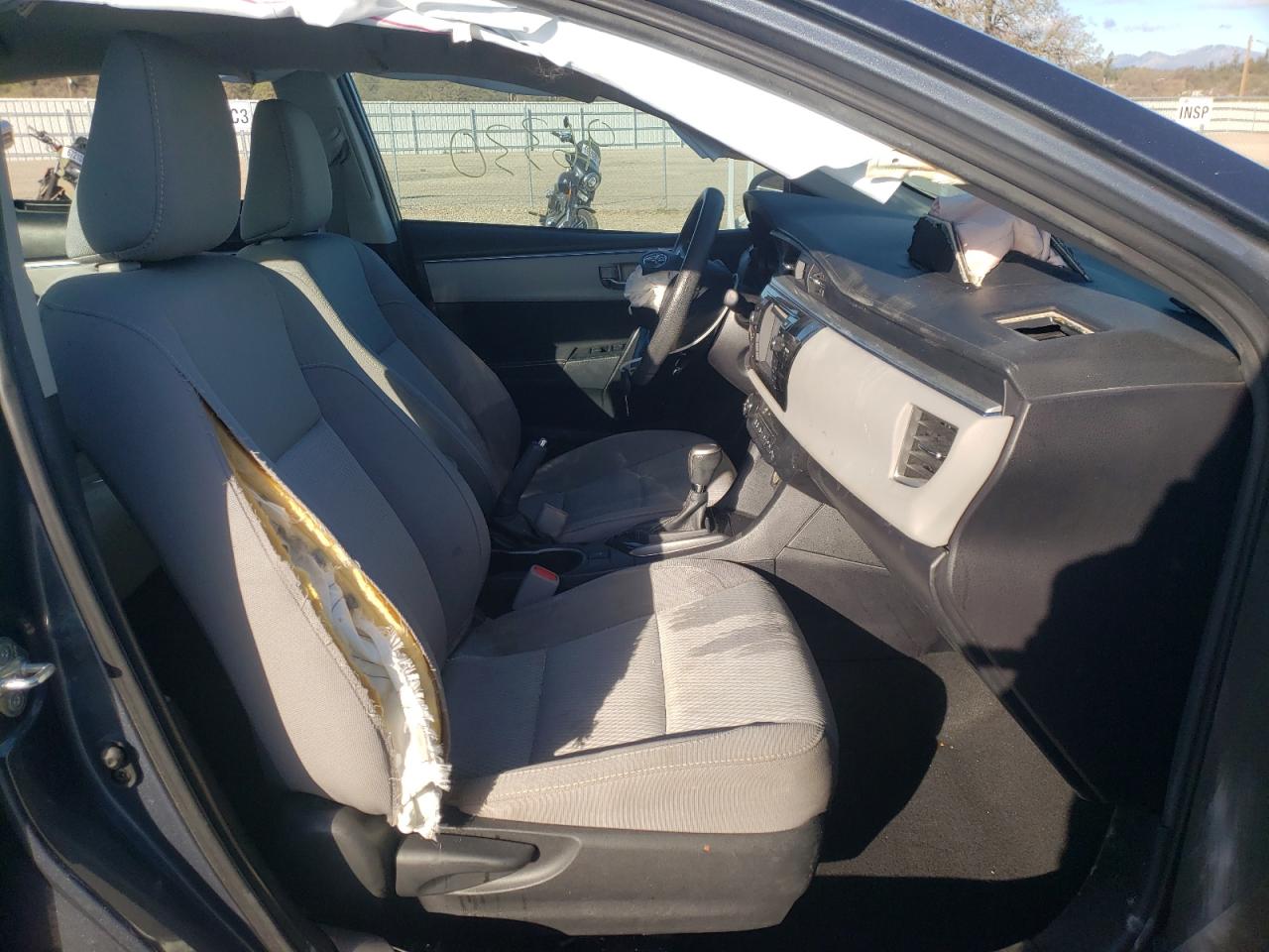 Photo 5 from auction – 2016 TOYOTA COROLLA L with VIN 2T1BURHE0GC500323