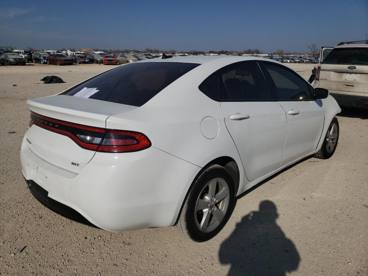 Photo 4 from auction – 2015 DODGE DART SXT with VIN 1C3CDFBB6FD158528