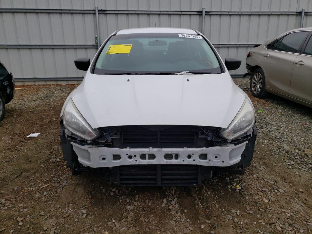 Photo 10 from auction – 2016 FORD FOCUS S with VIN 1FADP3E28GL355344