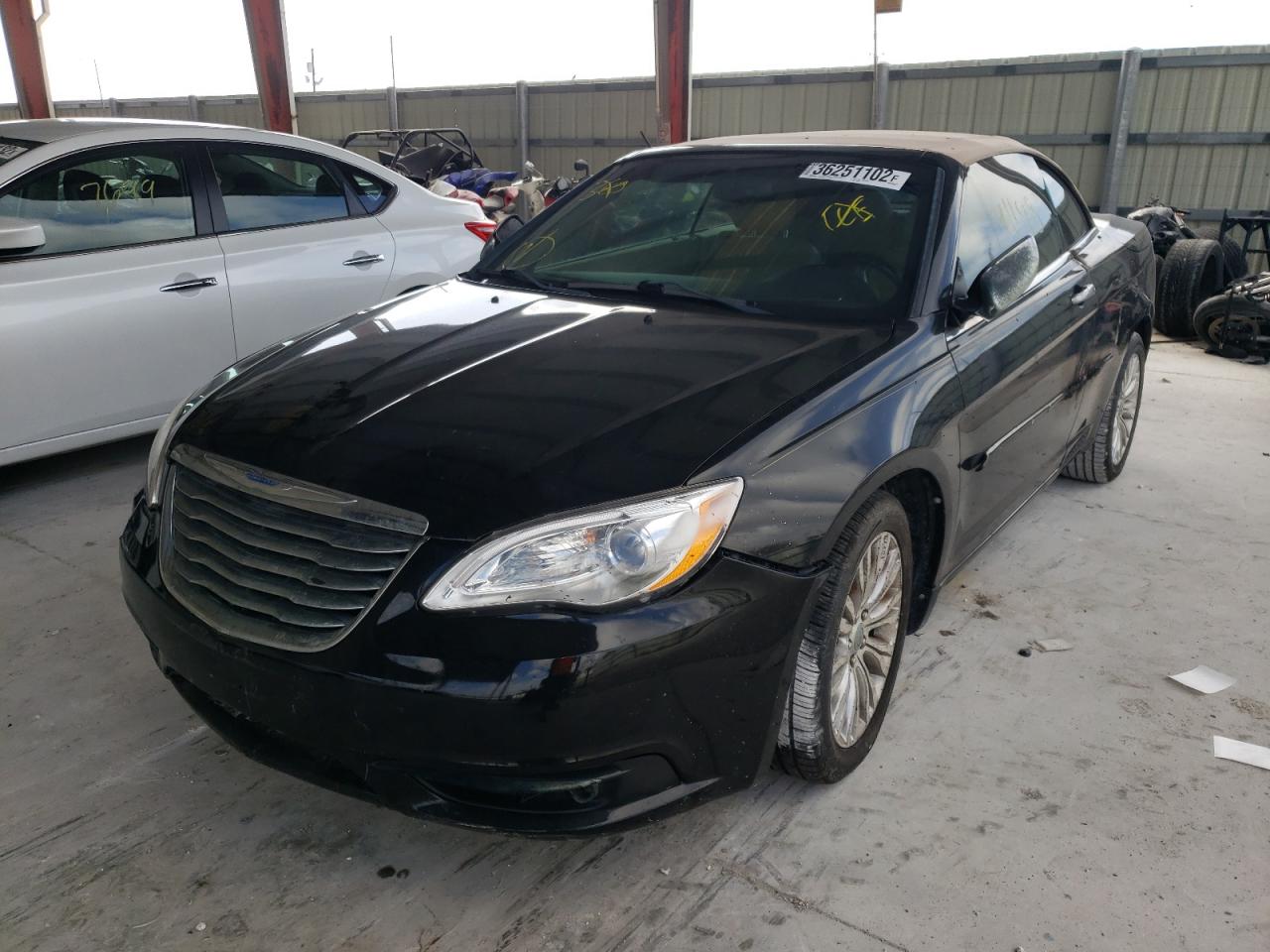 Photo 2 from auction – 2012 CHRYSLER 200 LIMITE with VIN 1C3BCBFGXCN196007