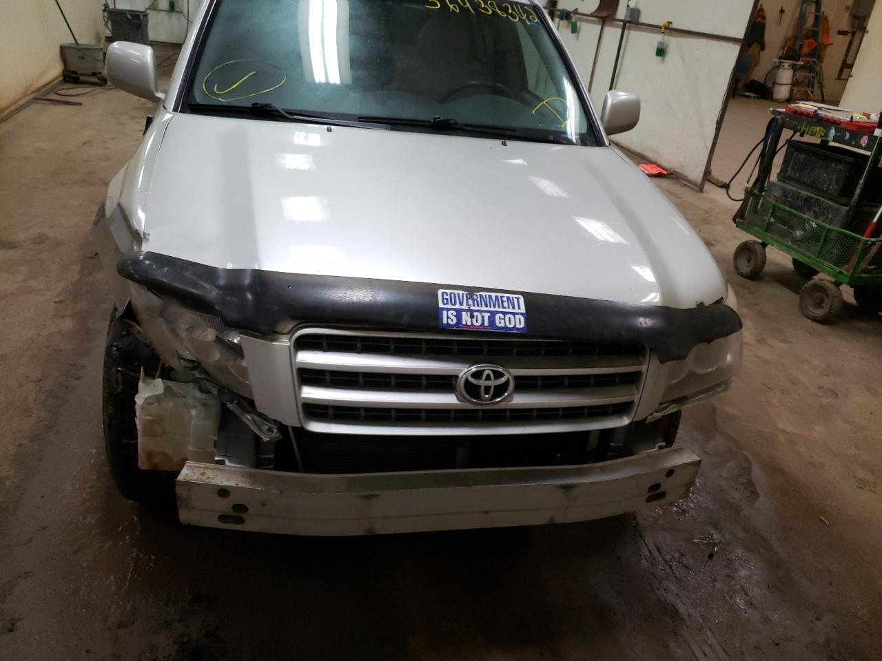 Photo 9 from auction – 2003 TOYOTA HIGHLANDER with VIN JTEHF21A130150770