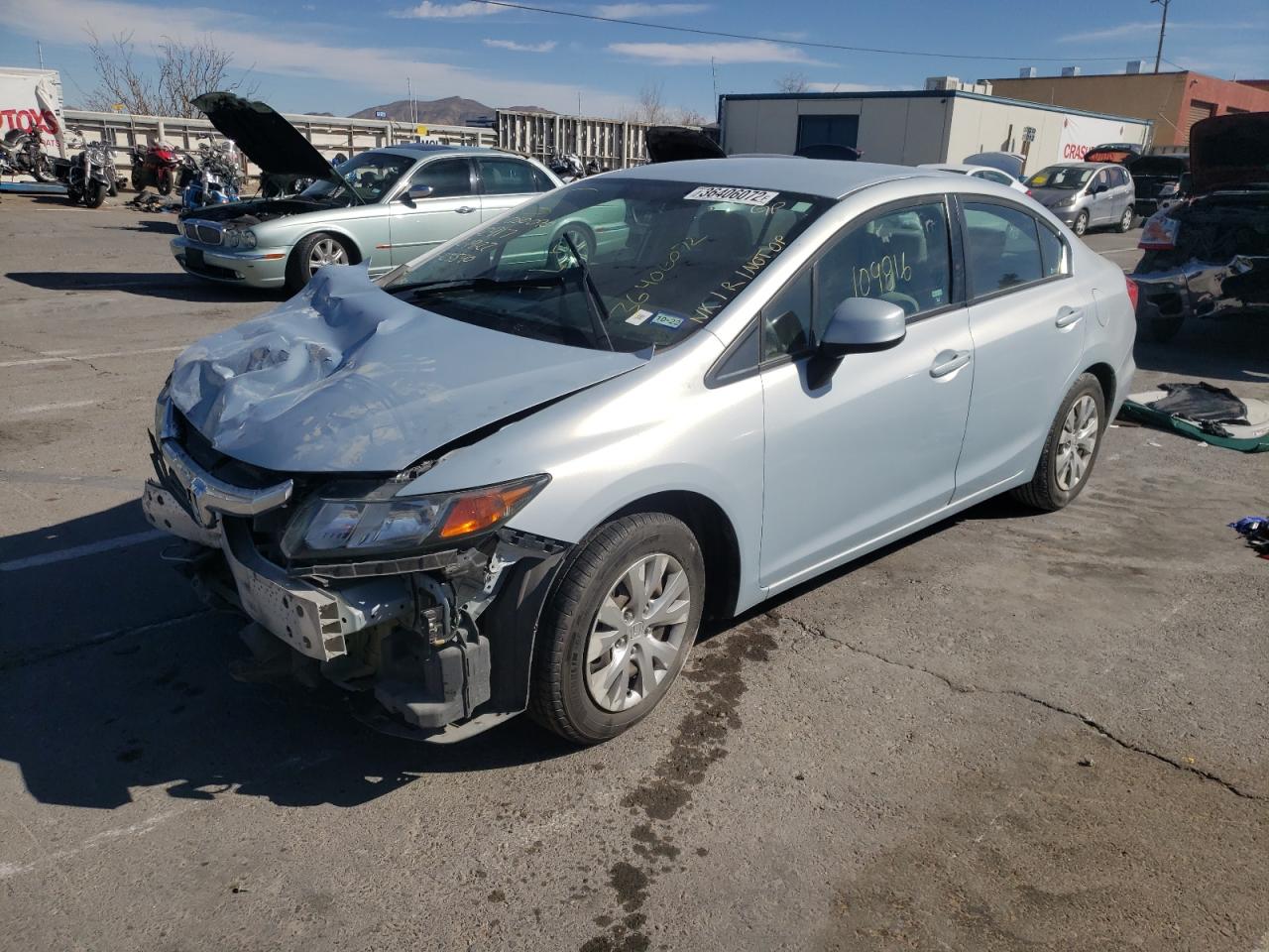 Photo 2 from auction – 2012 HONDA CIVIC LX with VIN 2HGFB2F55CH593102