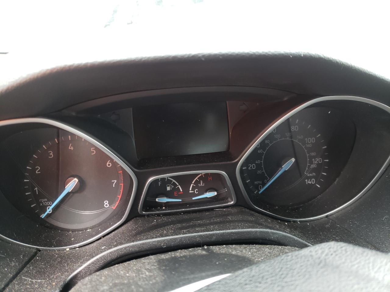 Photo 8 from auction – 2016 FORD FOCUS SE with VIN 1FADP3F21GL324709