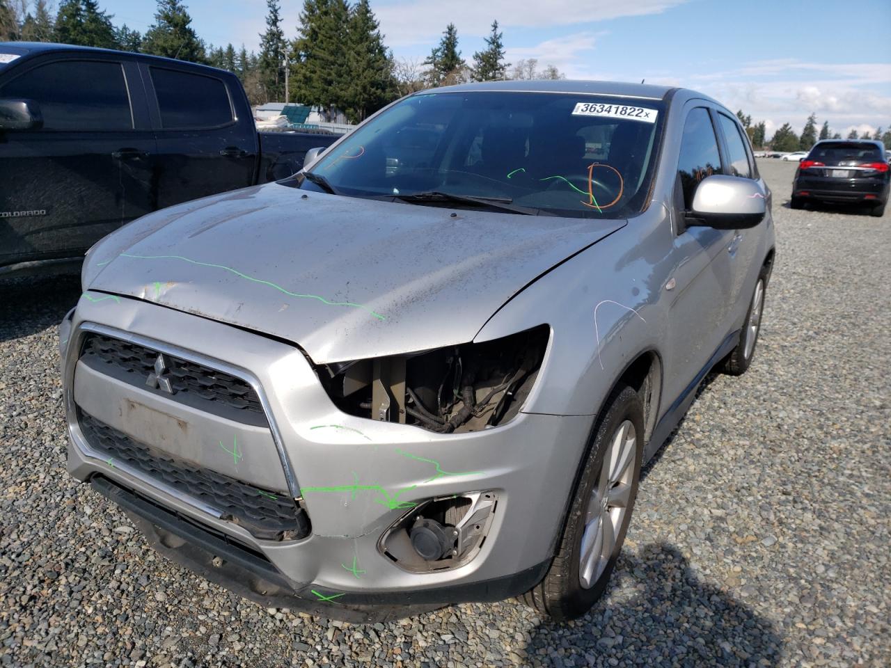 Photo 2 from auction – 2013 MITSUBISHI OUTLANDER with VIN 4A4AP3AU7DE017348