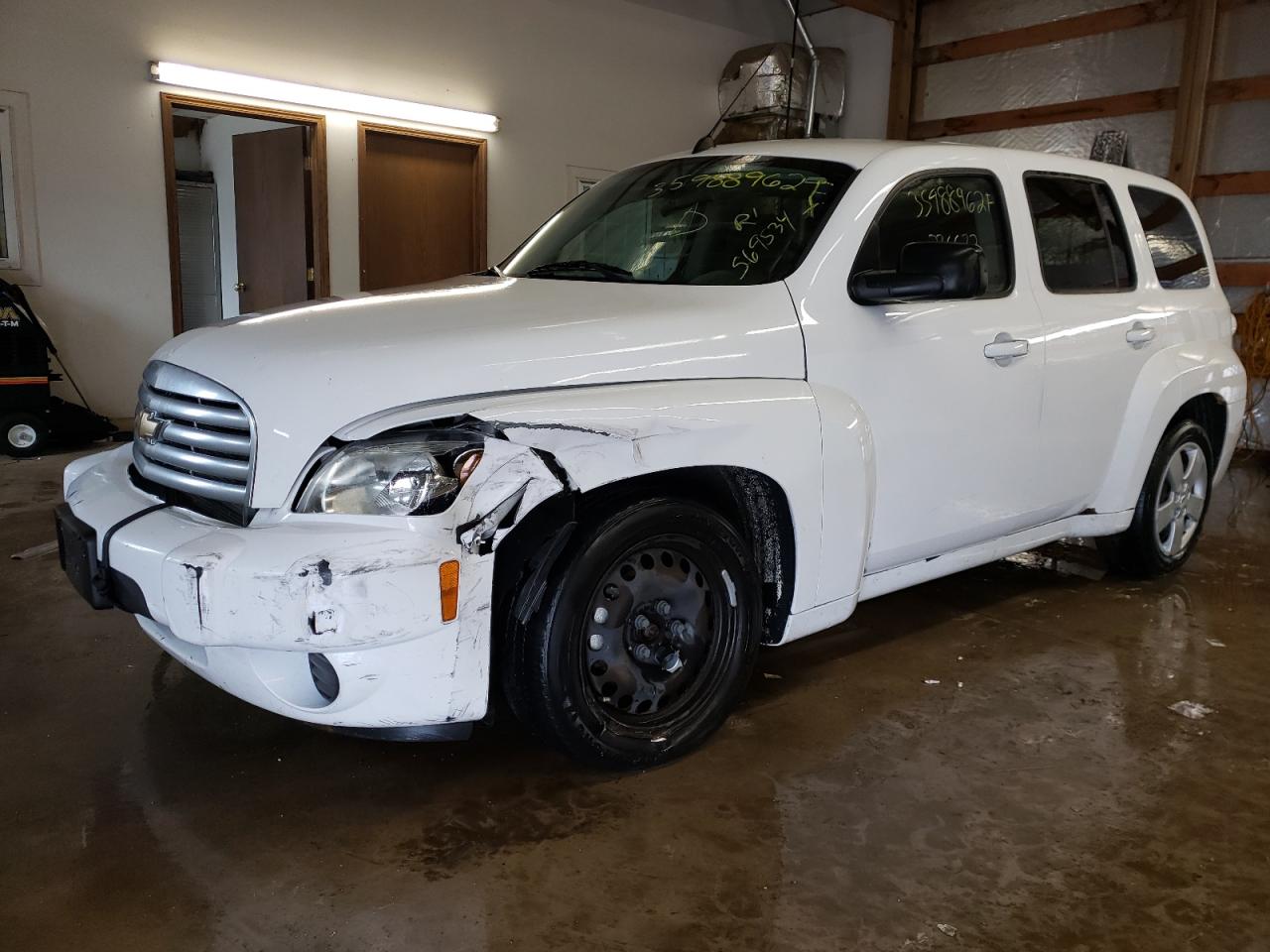Photo 2 from auction – 2011 CHEVROLET HHR with VIN 3GNBAAFW5BS569534