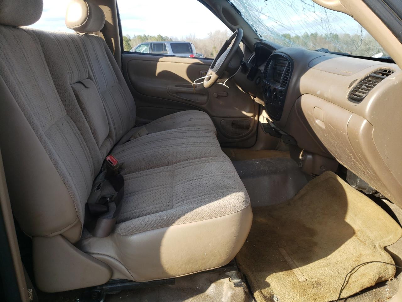 Photo 5 from auction – 2003 TOYOTA TUNDRA with VIN 5TBJN32103S436242