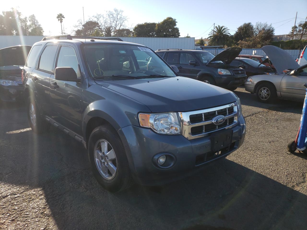 FORD ESCAPE 2010 with VIN 1FMCU9D79AKC96814 - Photo from auction