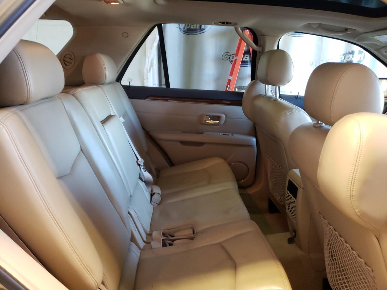Photo 6 from auction – 2009 CADILLAC SRX with VIN 1GYEE437190130898