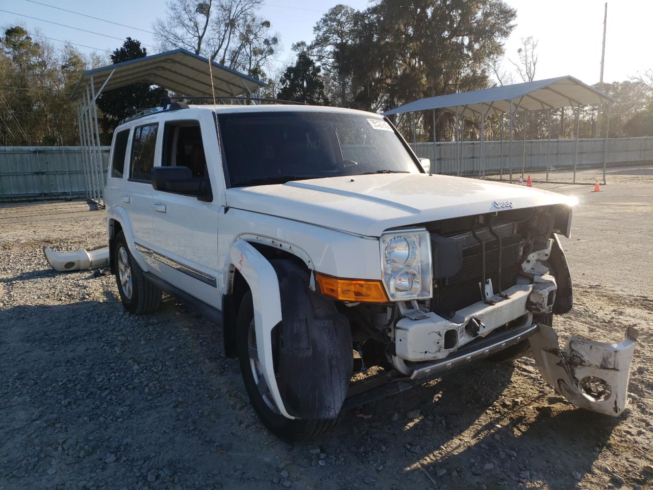 JEEP COMMANDER 2007 with VIN 1J8HH58217C560898 - Photo from auction
