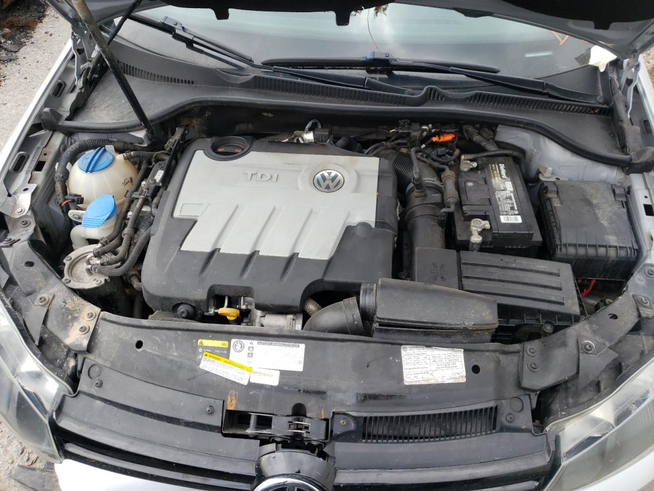 Photo 7 from auction – 2014 VOLKSWAGEN GOLF with VIN WVWDM7AJ6EW000076