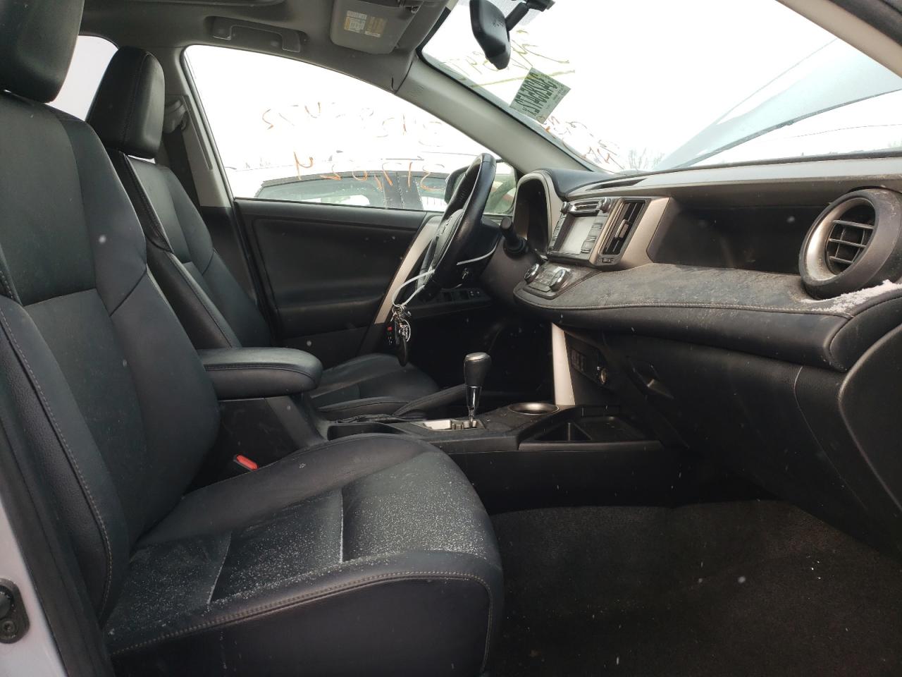 Photo 5 from auction – 2015 TOYOTA RAV4 LIMIT with VIN JTMDFREV9FD150974