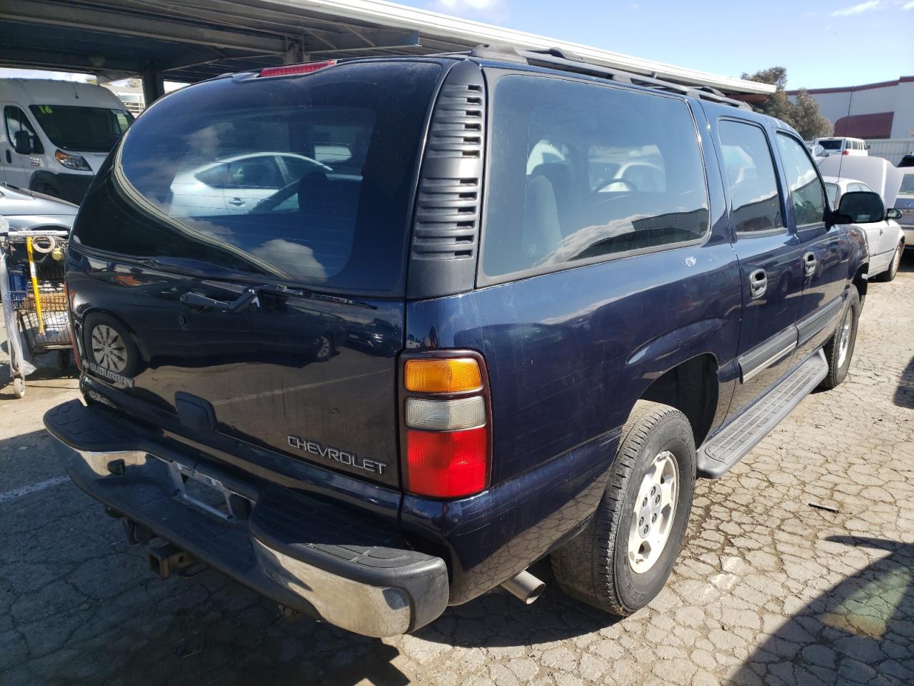 Photo 4 from auction – 2005 CHEVROLET SUBURBAN C with VIN 3GNEC16Z95G142012