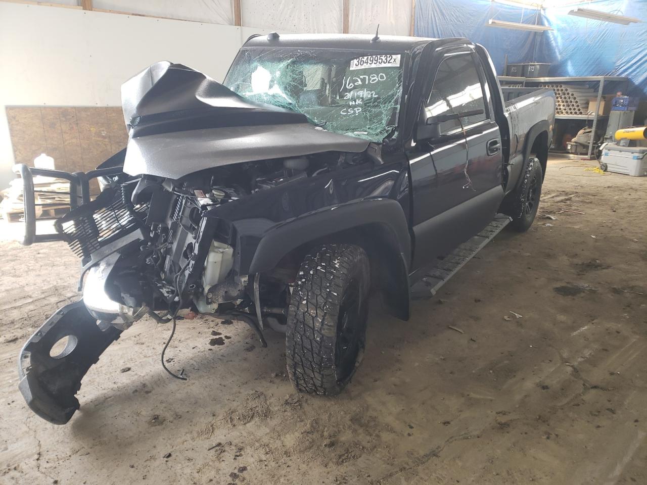 Photo 2 from auction – 2005 GMC SIERRA K25 with VIN 1GTHK29215E112605