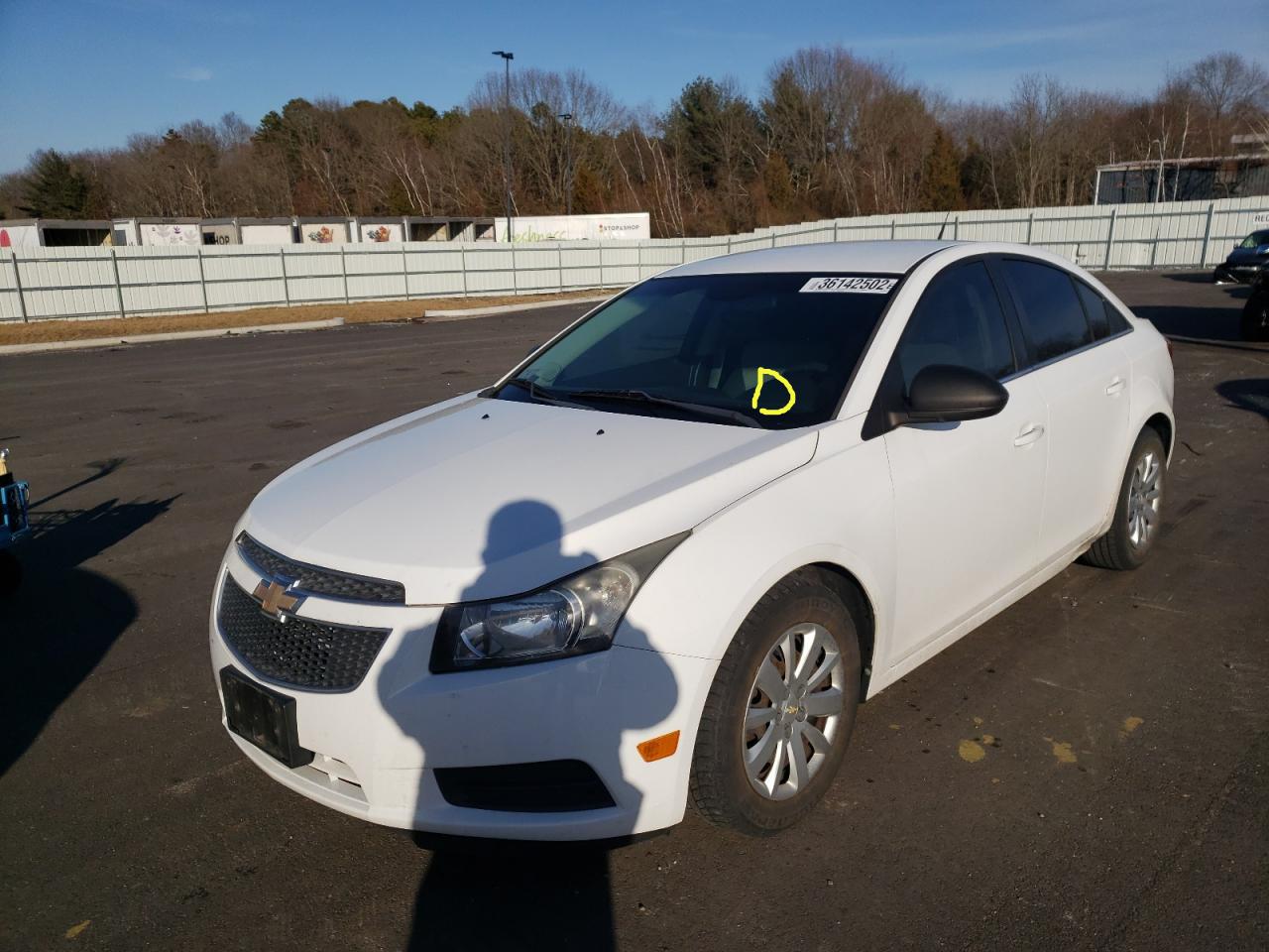 Photo 2 from auction – 2011 CHEVROLET CRUZE LS with VIN 1G1PC5SH2B7280013