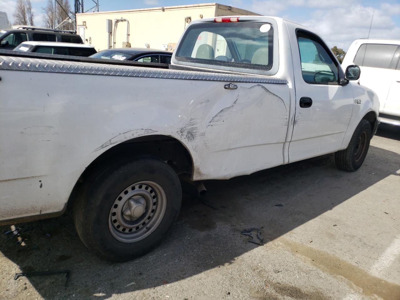 Photo 9 from auction – 1997 FORD F150 with VIN 1FTDF1727VKD01891