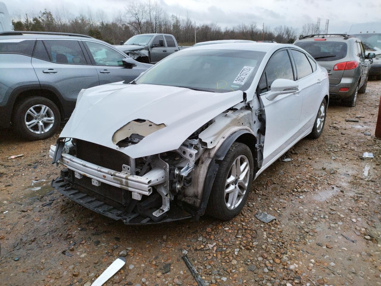 Photo 2 from auction – 2016 FORD FUSION SE with VIN 3FA6P0HD3GR226384