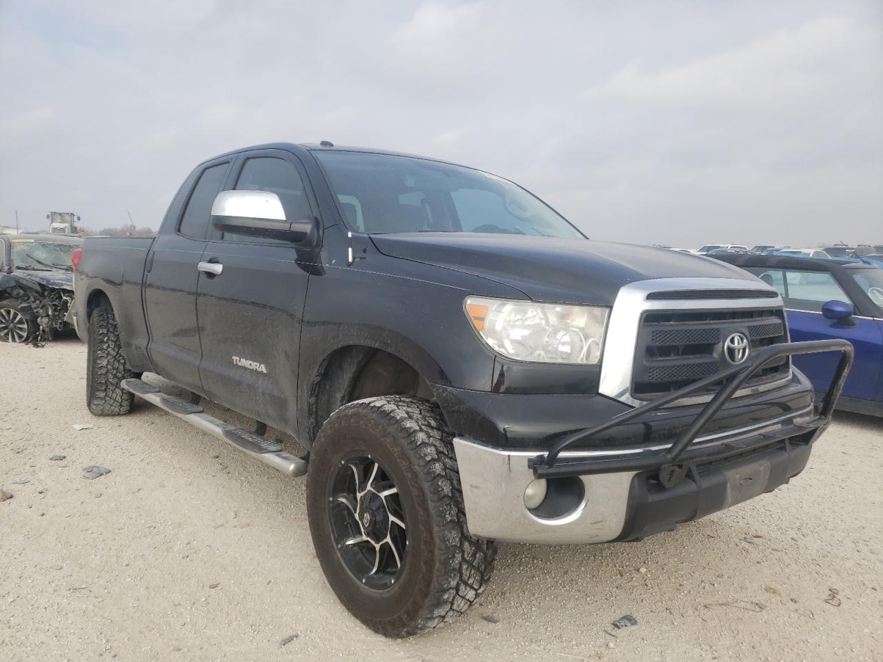 TOYOTA TUNDRA DOU 2012 with VIN 5TFRM5F12CX045560 - Photo from auction