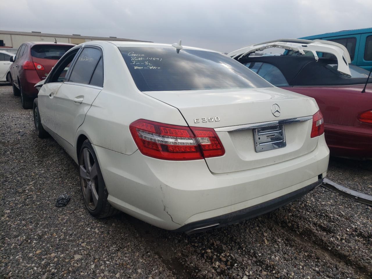 Photo 3 from auction – 2011 MERCEDES-BENZ E 350 with VIN WDDHF5GB8BA397661