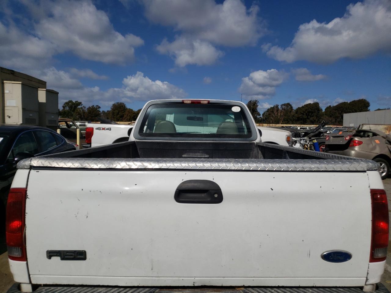 Photo 6 from auction – 1997 FORD F150 with VIN 1FTDF1727VKD01891