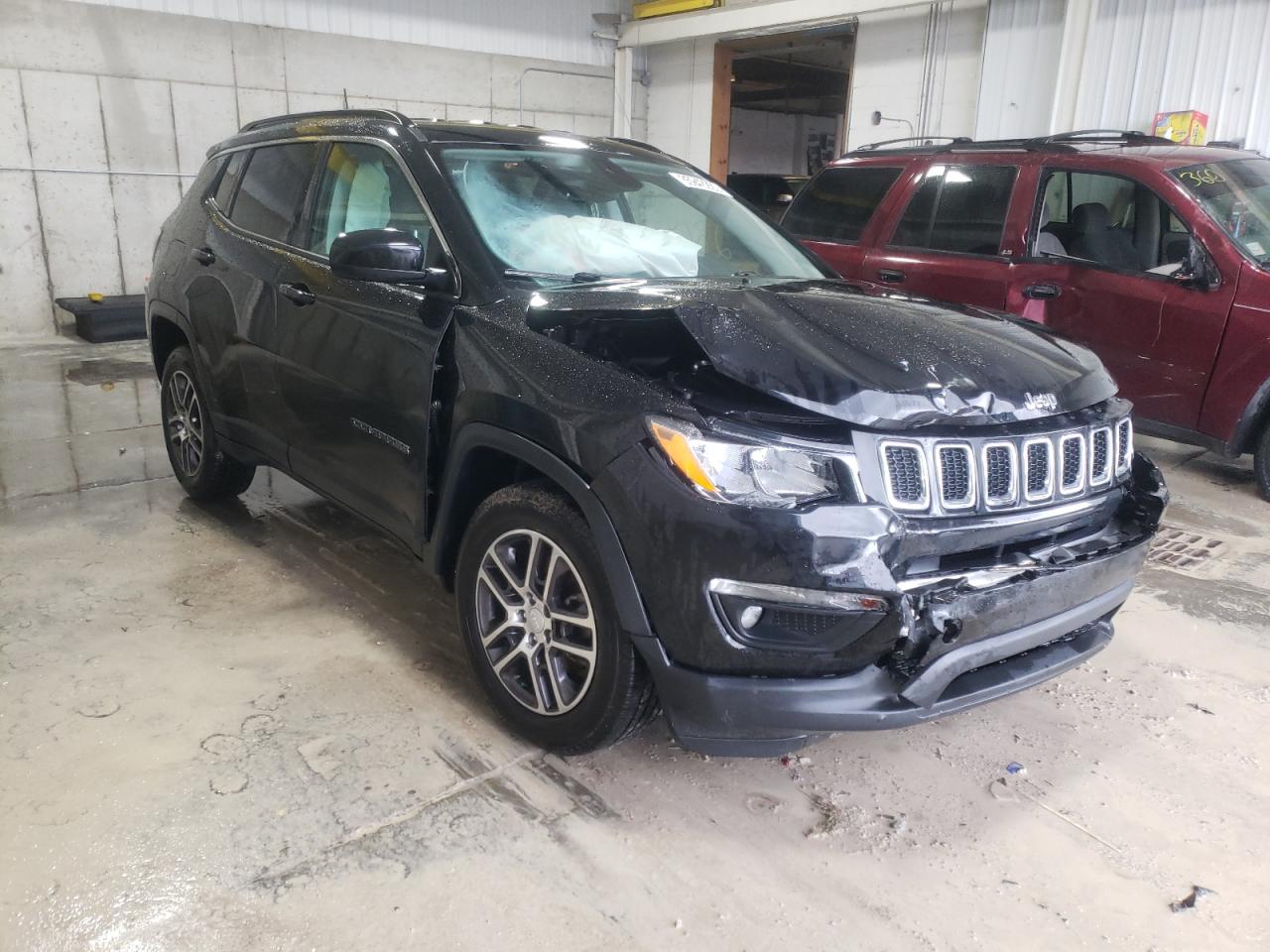 Photo 14 from auction – 2018 JEEP COMPASS LA with VIN 3C4NJCBB9JT376915