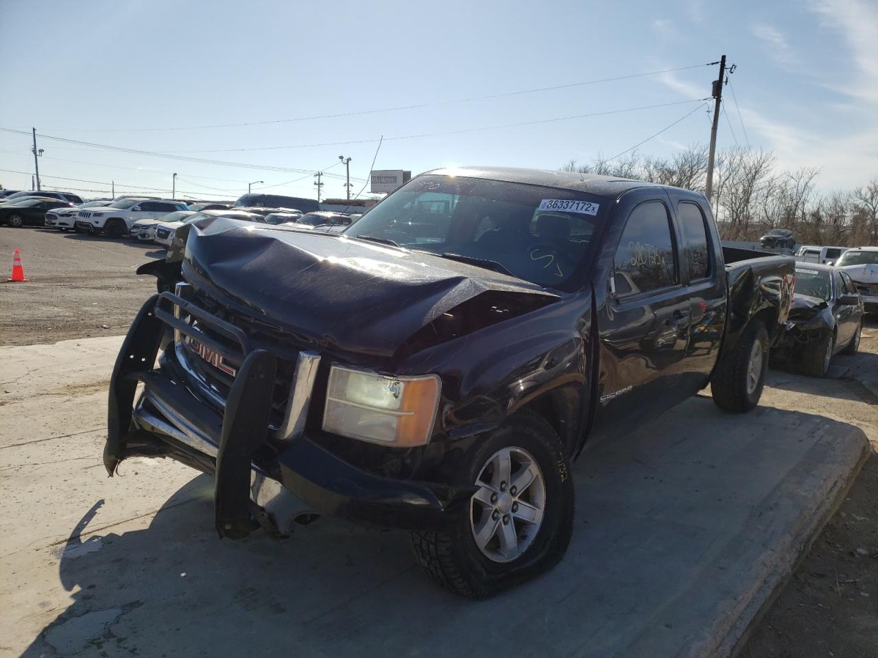 Photo 2 from auction – 2011 GMC SIERRA K15 with VIN 1GTR2VE34BZ161970