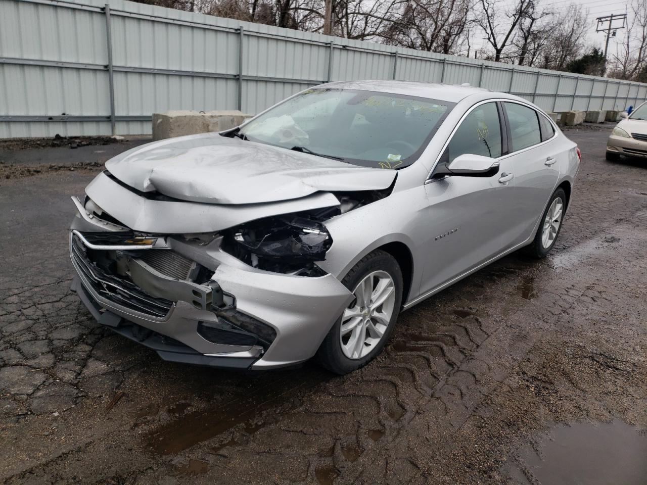 Photo 2 from auction – 2016 CHEVROLET MALIBU LT with VIN 1G1ZE5STXGF210506