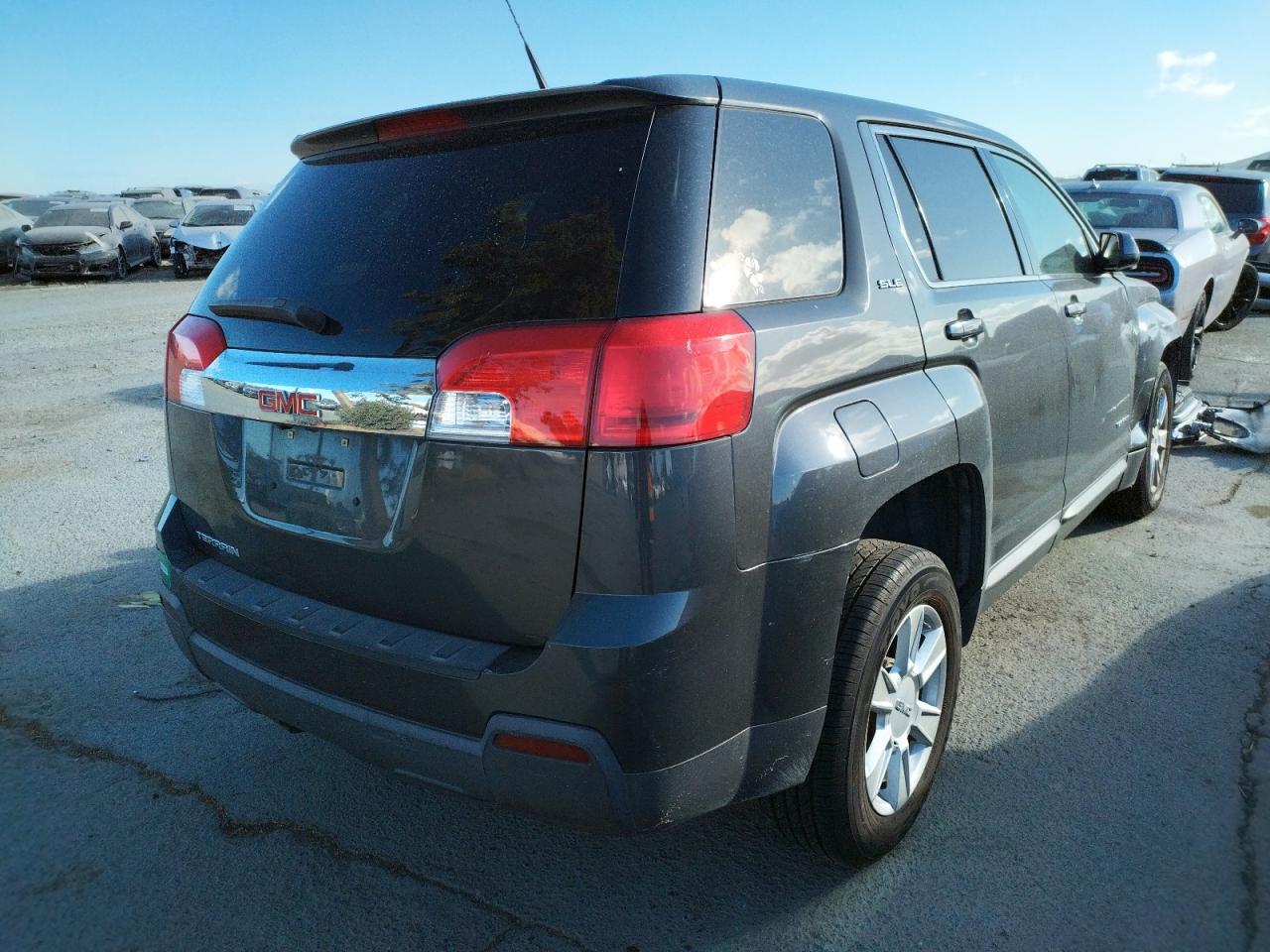 Photo 4 from auction – 2010 GMC TERRAIN SL with VIN 2CTALBEW3A6347422