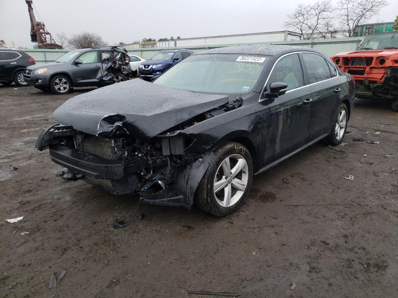 Photo 2 from auction – 2015 VOLKSWAGEN PASSAT SE with VIN 1VWBS7A33FC049041