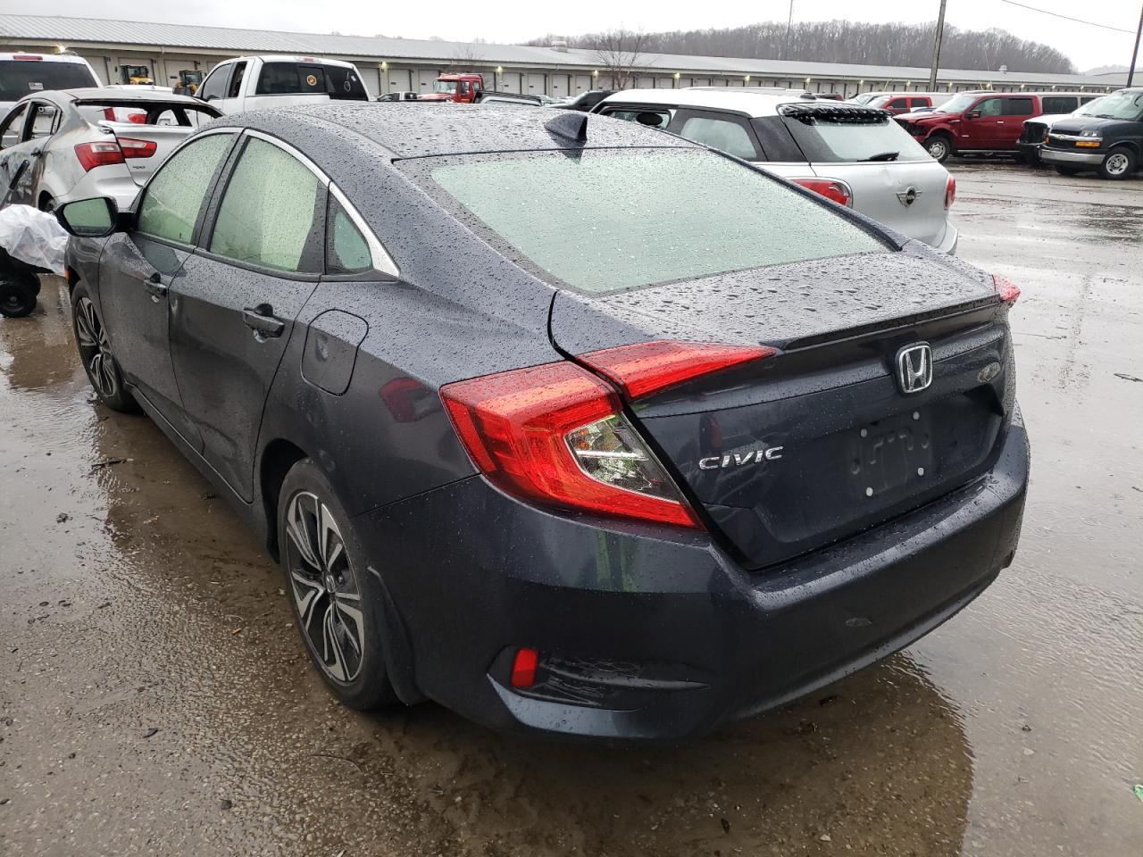 Photo 3 from auction – 2018 HONDA CIVIC EXL with VIN JHMFC1F79JX028270