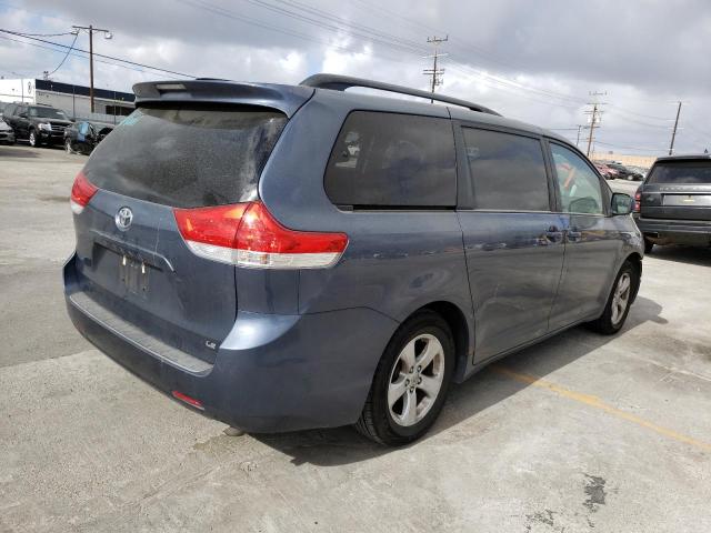 Photo 4 from auction – 2013 TOYOTA SIENNA LE with VIN 5TDKK3DC3DS331876