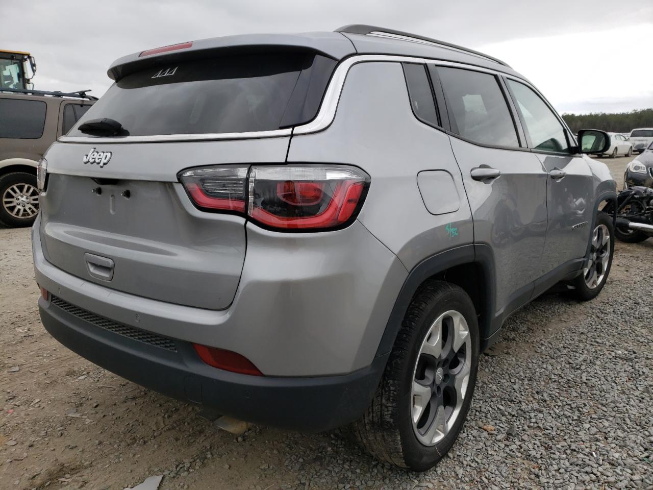 Photo 4 from auction – 2018 JEEP COMPASS LI with VIN 3C4NJCCB9JT358395
