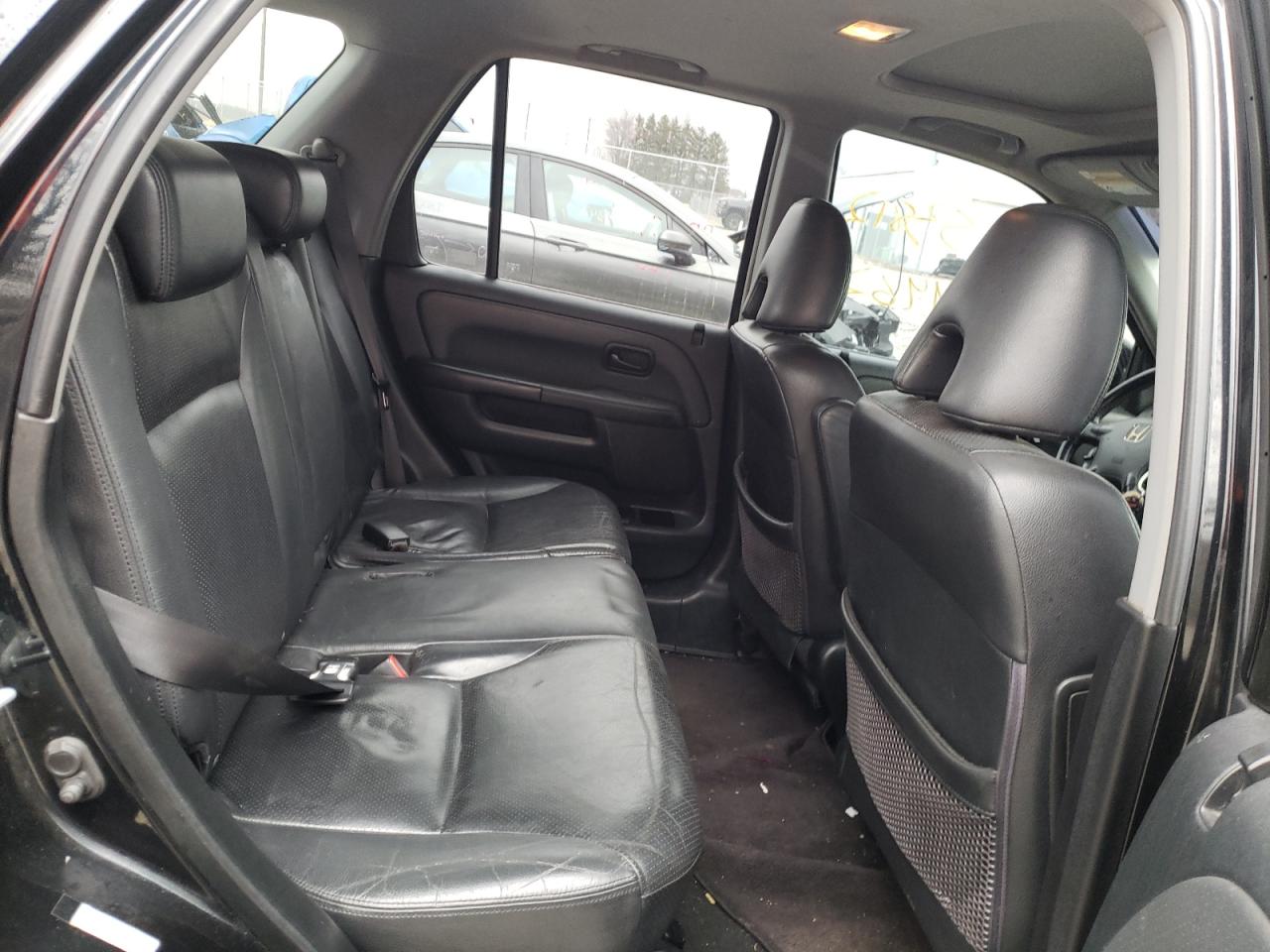 Photo 6 from auction – 2006 HONDA CR-V SE with VIN JHLRD78956C012601