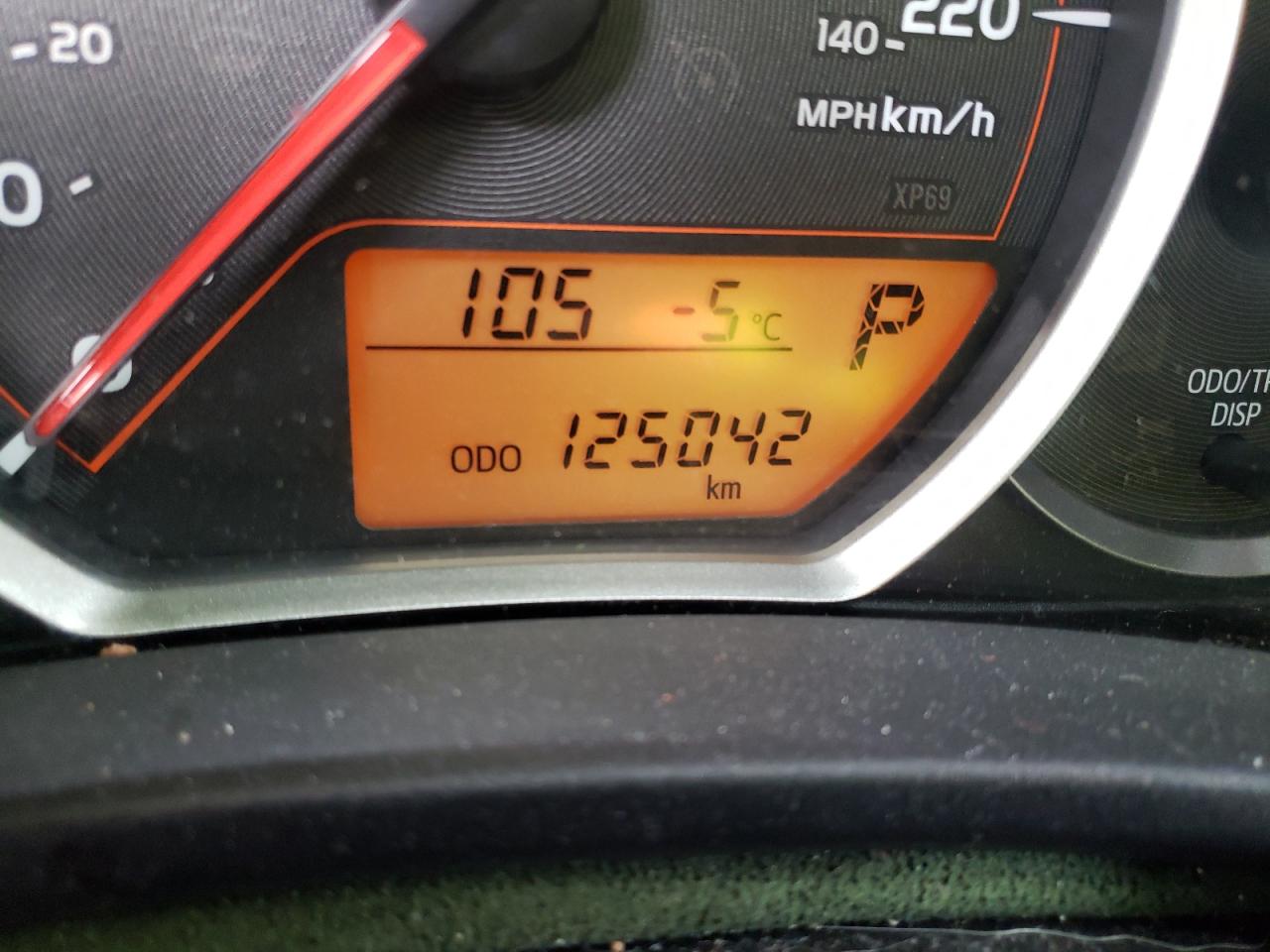 Photo 8 from auction – 2012 TOYOTA YARIS with VIN JTDKTUD39CD505219