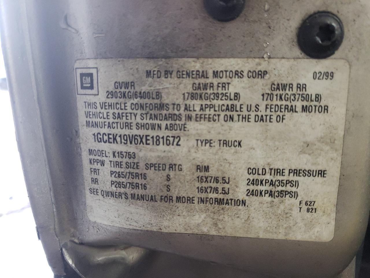 Photo 10 from auction – 1999 CHEVROLET 1500 with VIN 1GCEK19V6XE181672