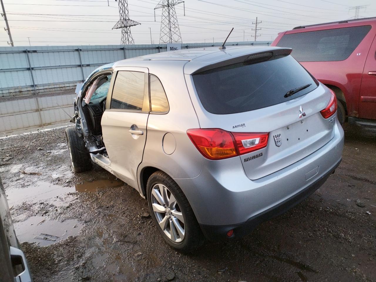 Photo 3 from auction – 2015 MITSUBISHI OUTLANDER with VIN 4A4AP3AU8FE045971