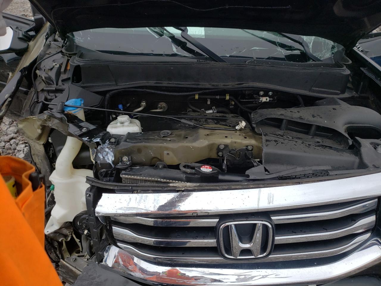 Photo 7 from auction – 2015 HONDA PILOT EXLN with VIN 5FNYF3H72FB015386