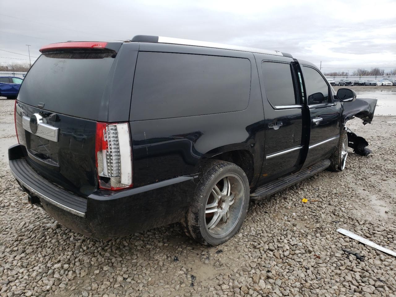 Photo 4 from auction – 2011 CADILLAC ESCALADE E with VIN 1GYS4HEF8BR193077