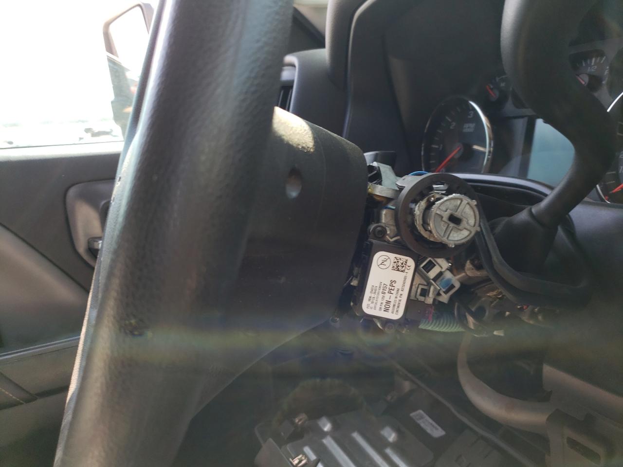 Photo 9 from auction – 2015 CHEVROLET SILVERADO with VIN 1GC1KUEG8FF667528