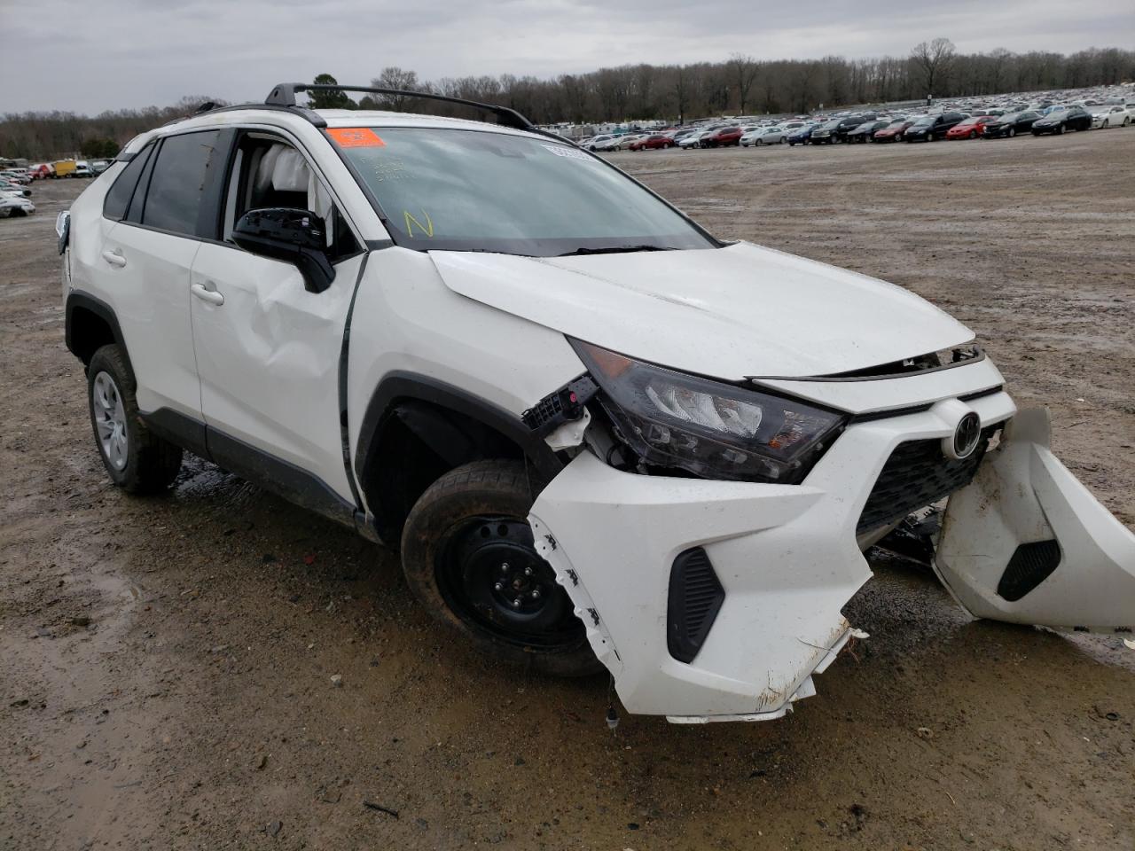 TOYOTA RAV4 LE 2021 with VIN JTMH1RFVXMD065069 - Photo from auction