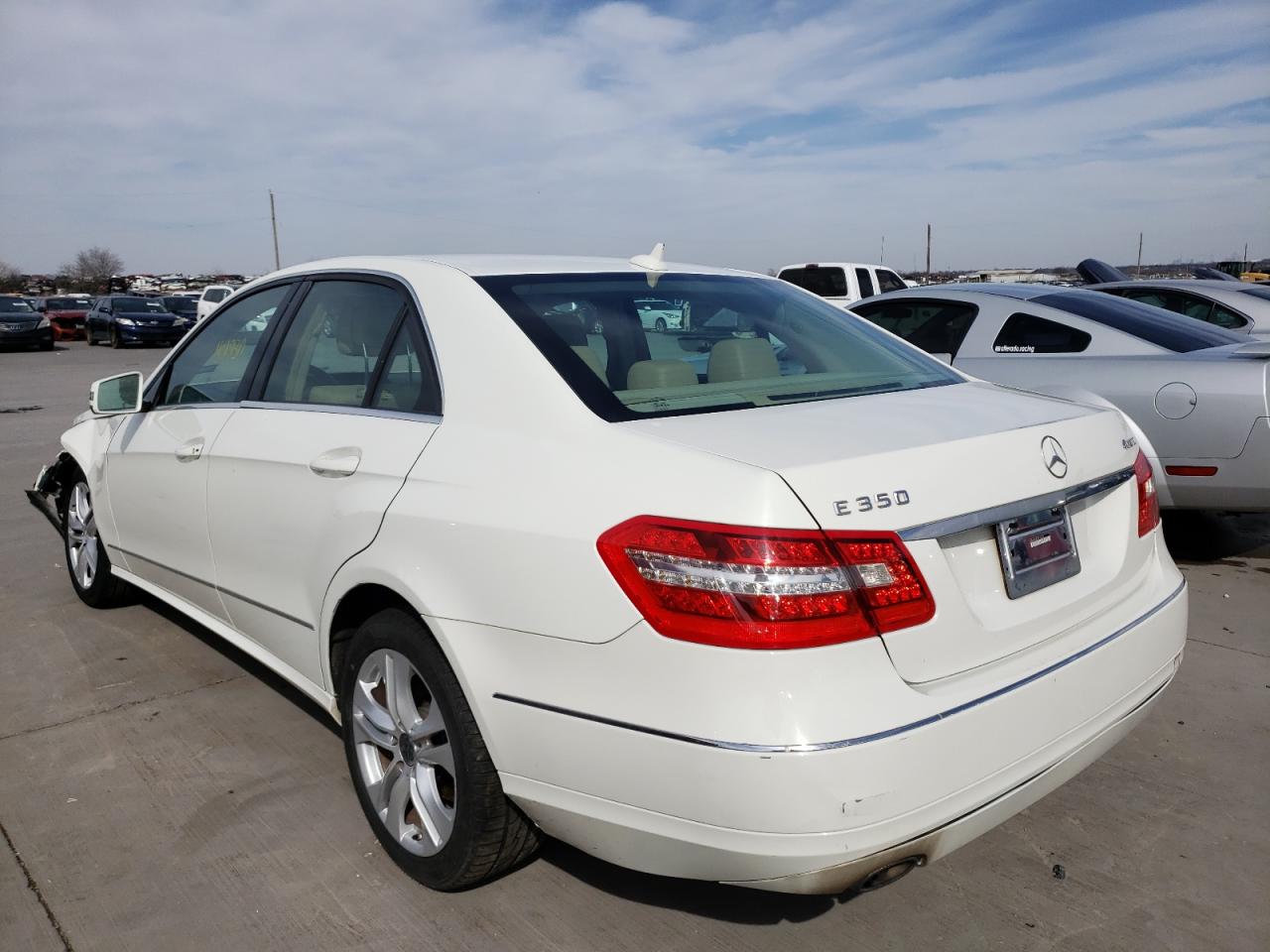 Photo 3 from auction – 2011 MERCEDES-BENZ E 350 4MAT with VIN WDDHF8HB3BA348772
