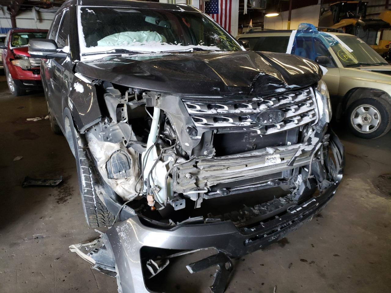 Foto 9 de la subasta – 2016 FORD EXPLORER L con VIN 1FM5K8F80GGA98861