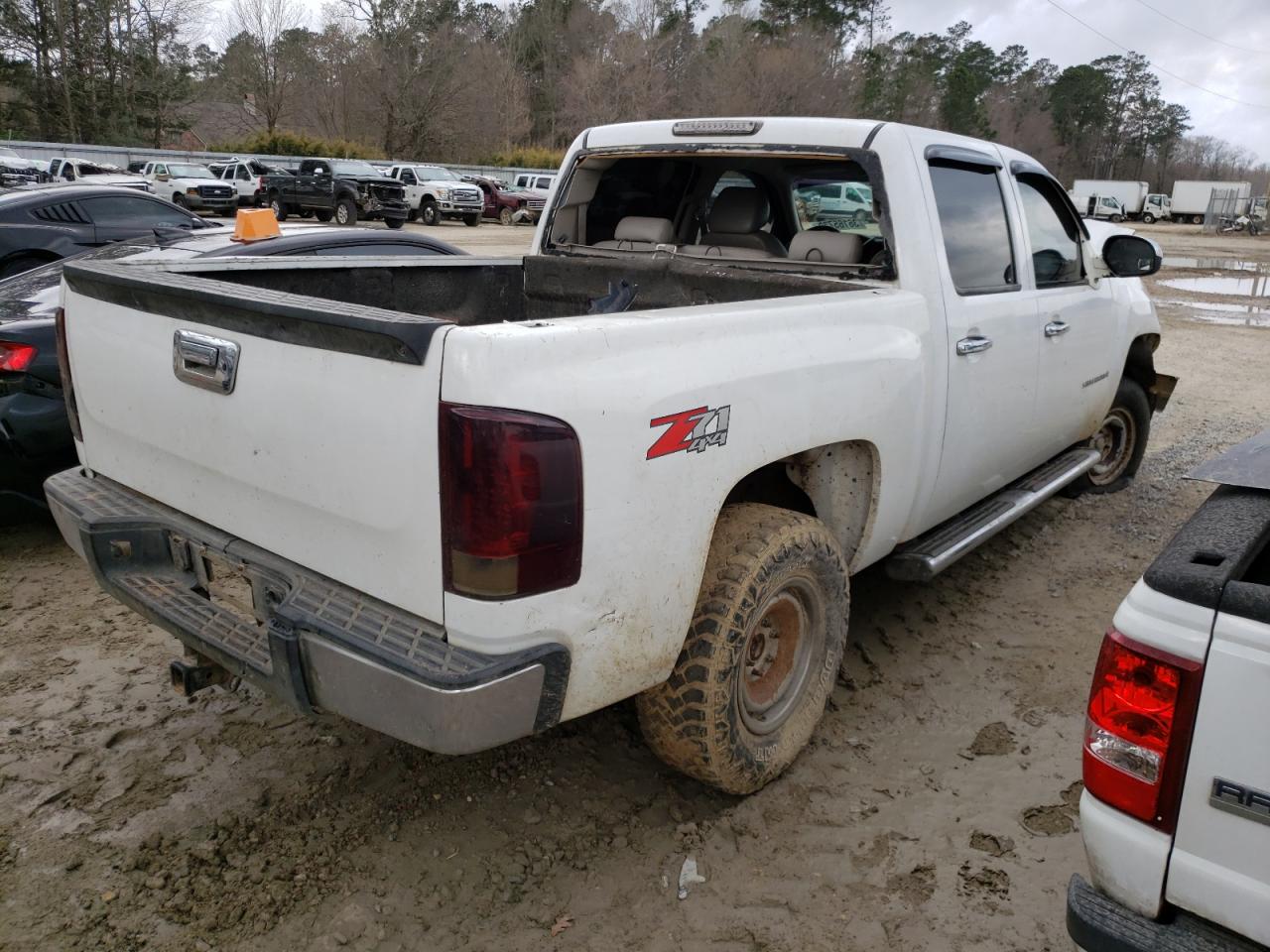 Photo 4 from auction – 2007 CHEVROLET SILVERADO with VIN 2GCEK13MX71520838