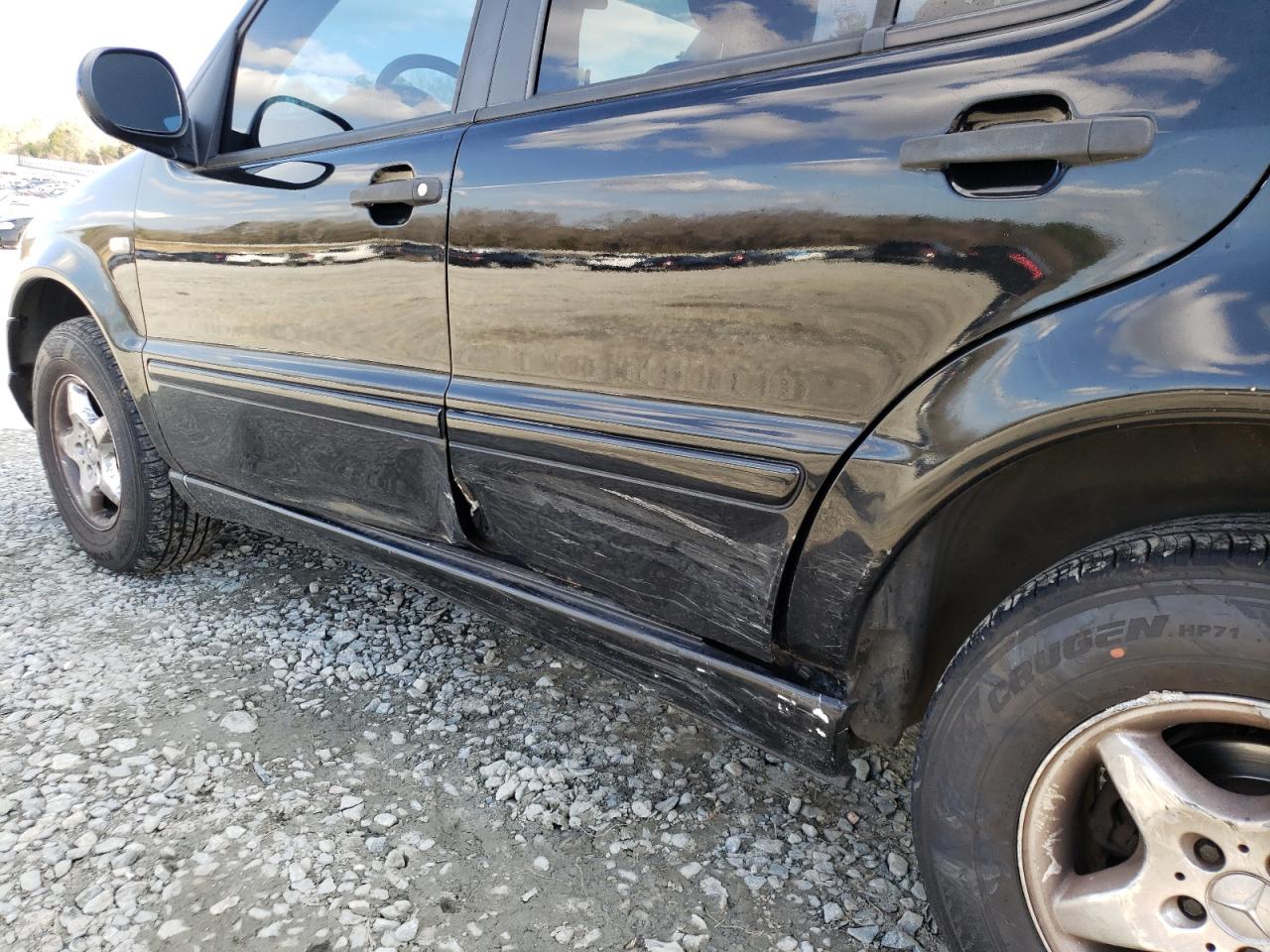 Photo 9 from auction – 2001 MERCEDES-BENZ ML 320 with VIN 4JGAB54E81A286334