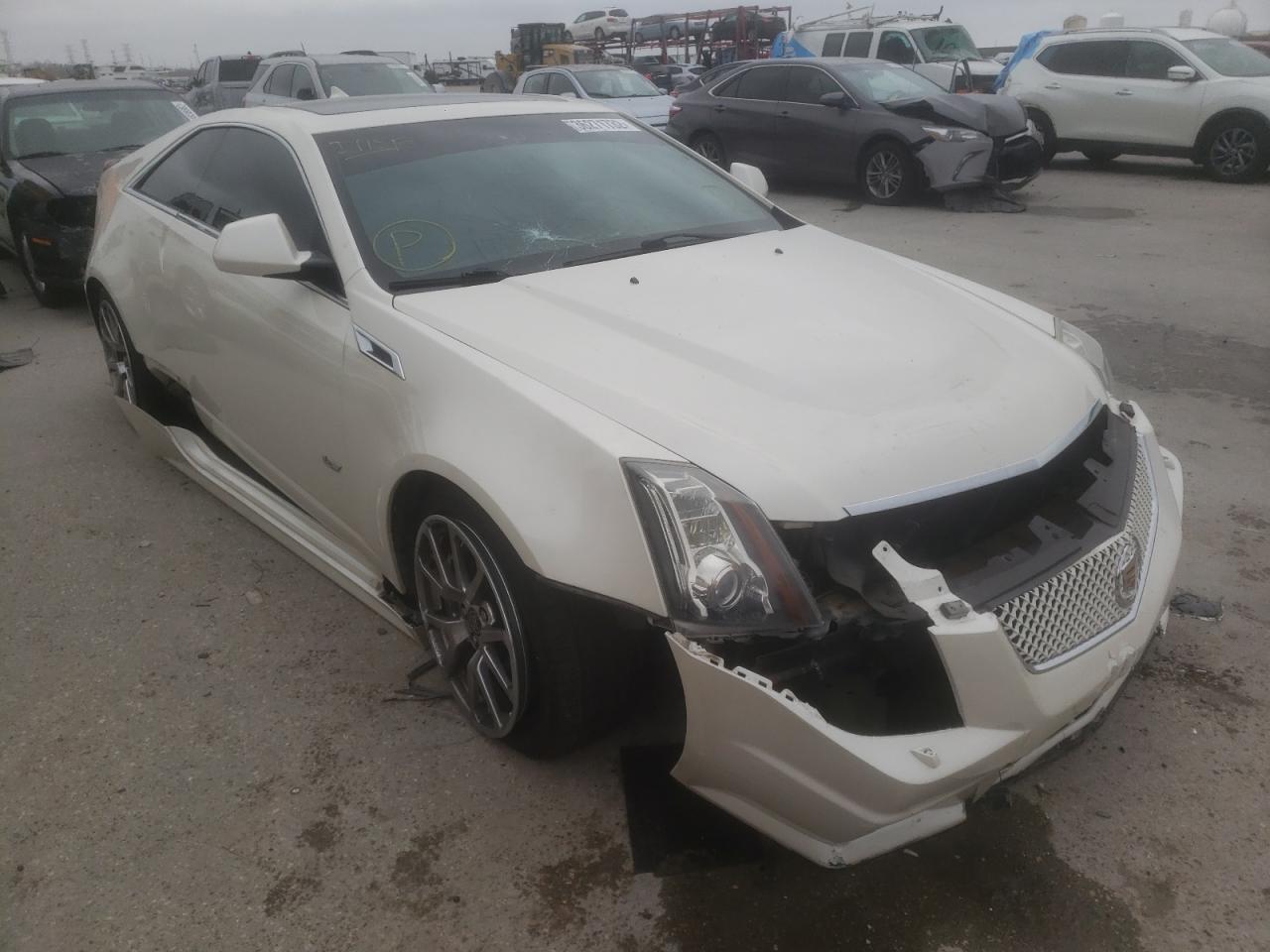 CADILLAC CTS-V 2014 with VIN 1G6DV1EPXE0125497 - Photo from auction